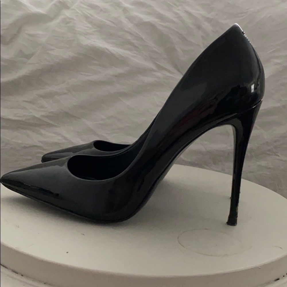 Aldo shiny black pumps